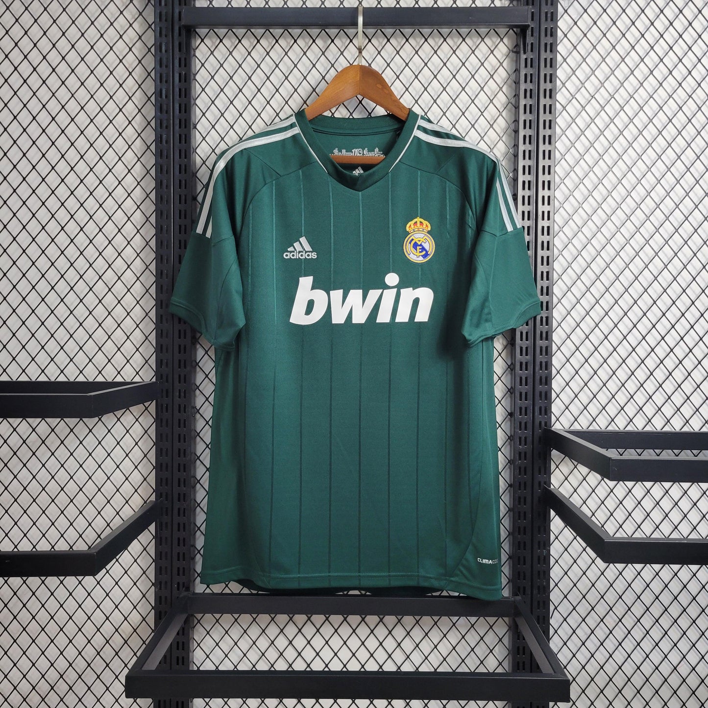 Camiseta retro Real Madrid 12/13 VISITANTE - KingoalESP