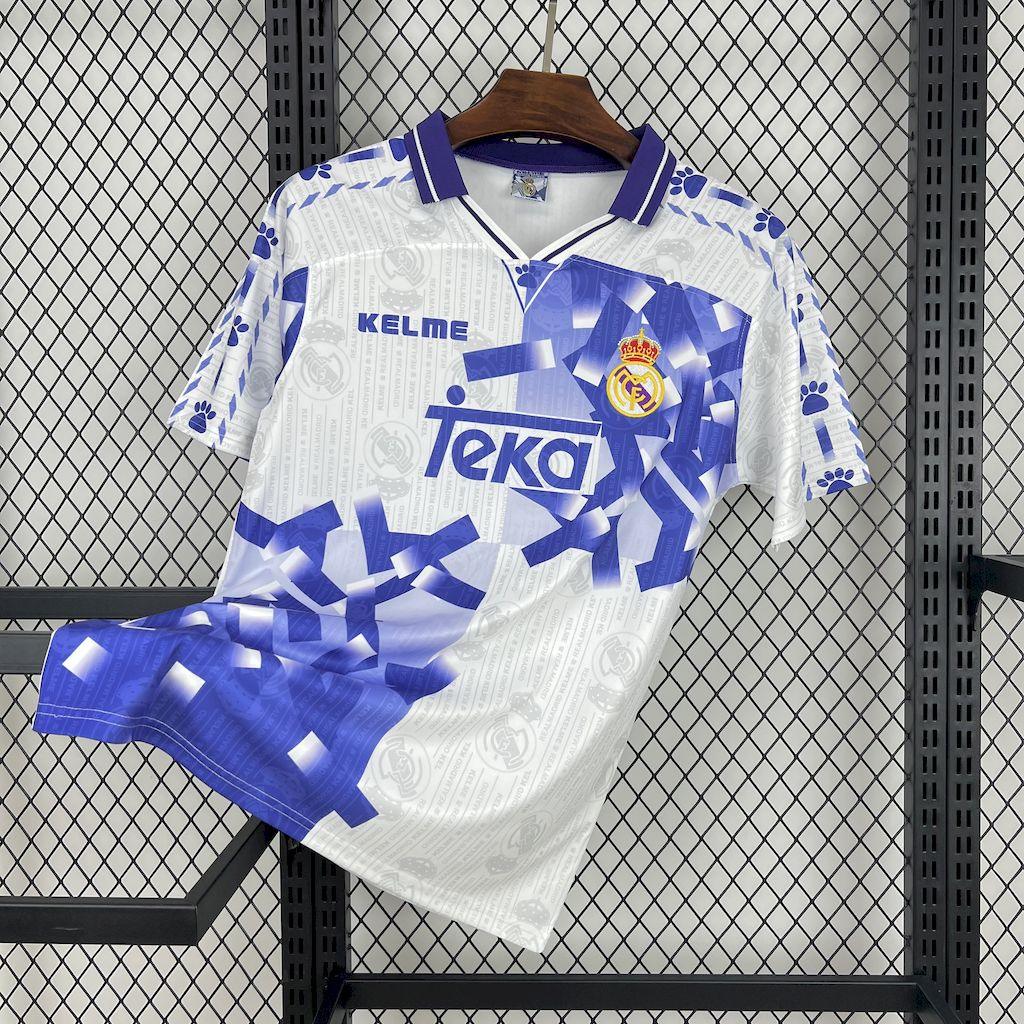 Camiseta retro Real Madrid 96/97 VISITANTE - KingoalESP
