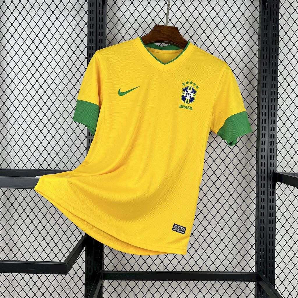 Camiseta retro Brasil 12/13 LOCAL