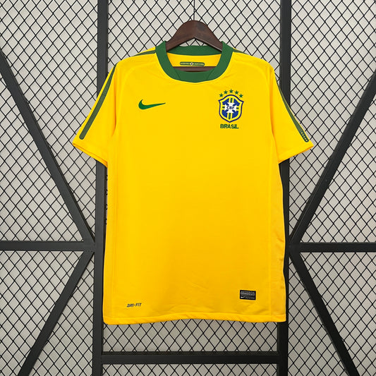 Camiseta retro Brasil 2010 LOCAL