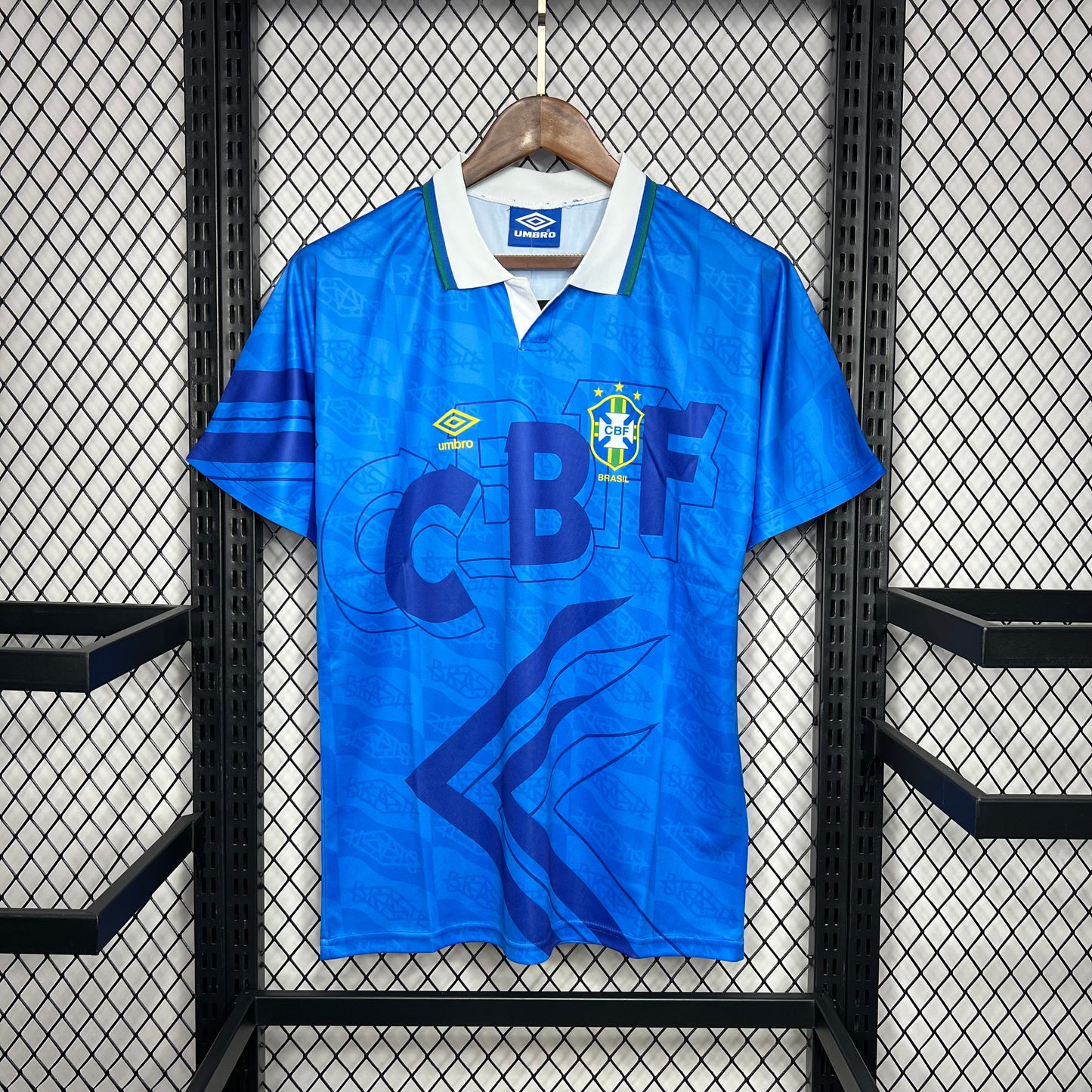 Camiseta retro Brasil 91/93 VISITANTE