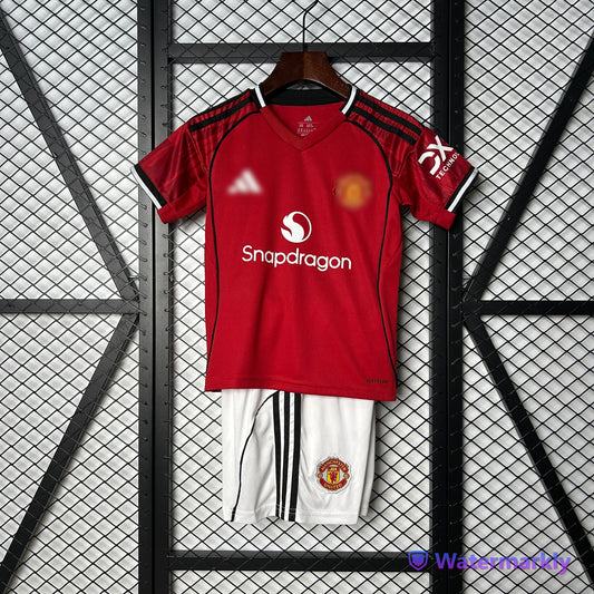 Conjunto niño/a Manchester United 25/26 LOCAL