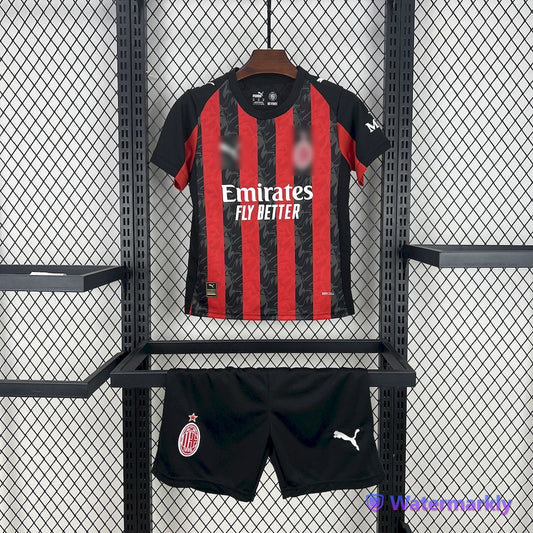 Conjunto niño/a Milan 25/26 LOCAL