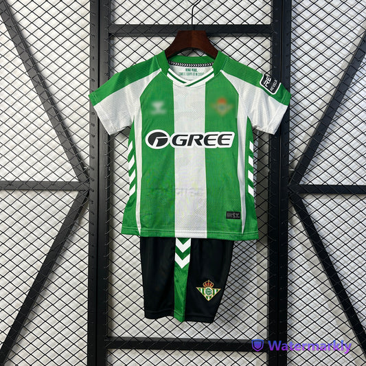Conjunto niño/a Real Betis 25/26 LOCAL