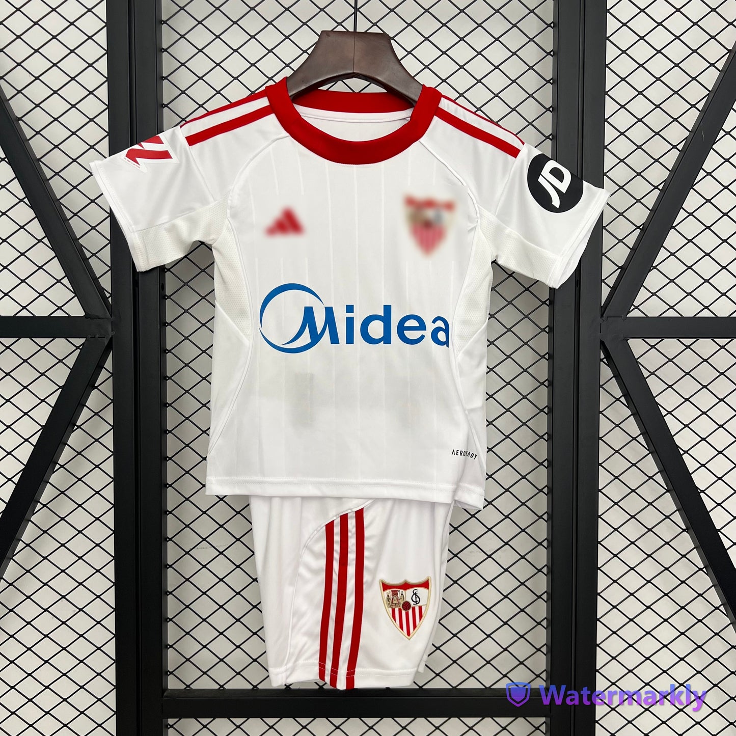 Conjunto niño/a Sevilla 25/26 LOCAL