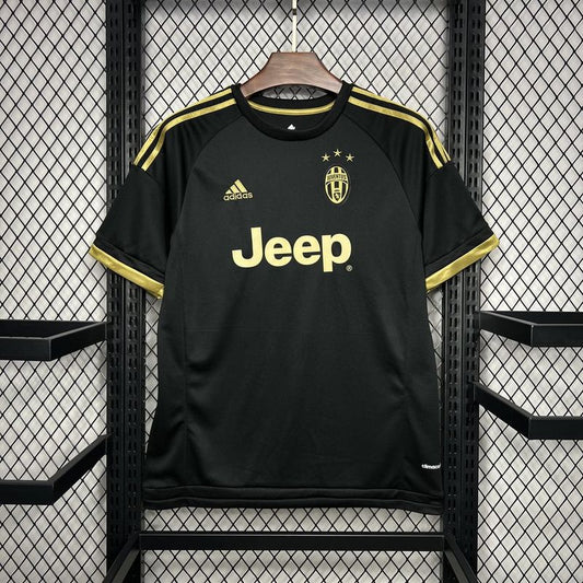 Camiseta retro Juventus 15/16 LOCAL