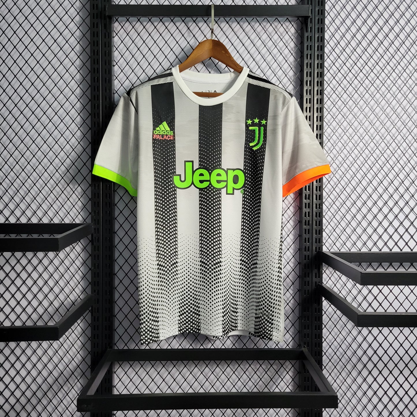 Camiseta retro Juventus 19/20 LOCAL