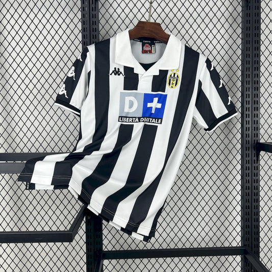 Camiseta retro Juventus 99/00 LOCAL