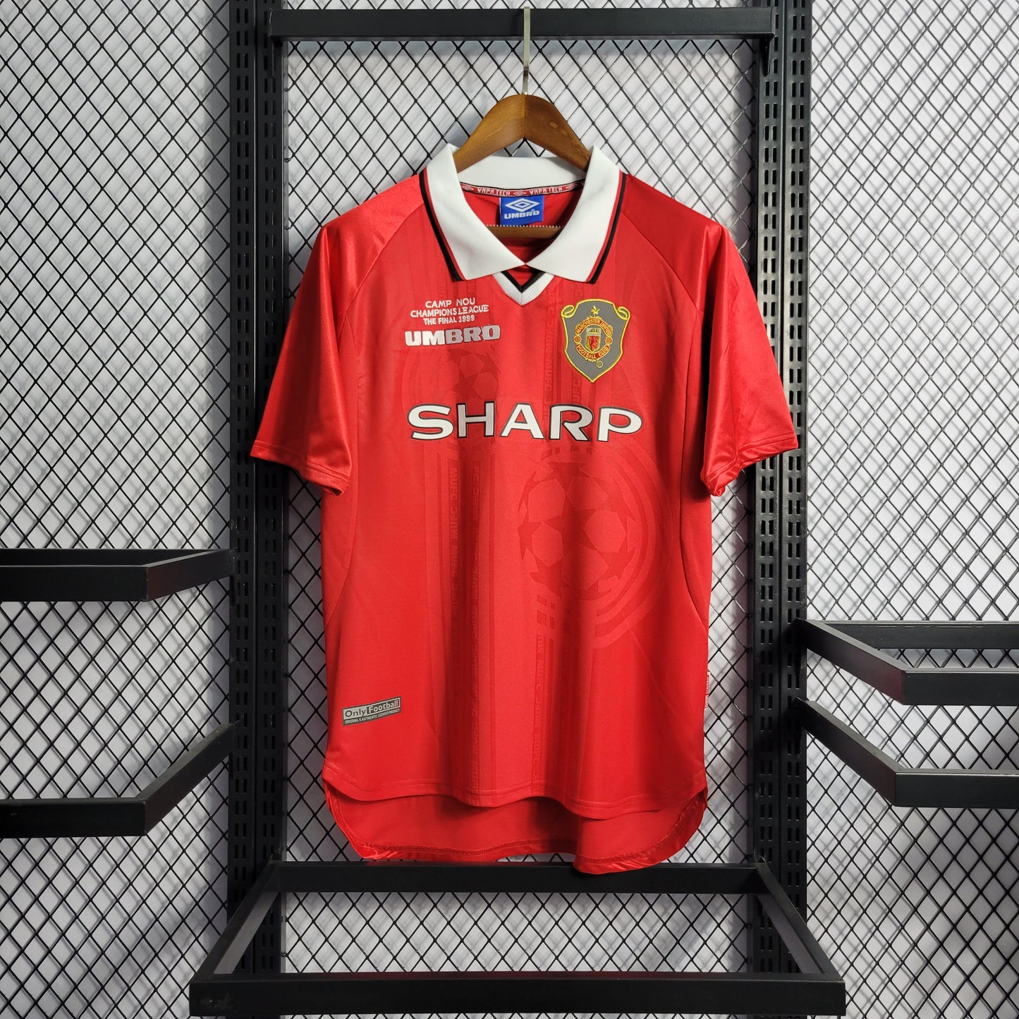 Camiseta retro Manchester U. 99/00 LOCAL