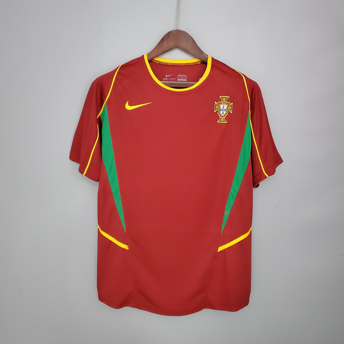 Camiseta retro Portugal 2002 LOCAL