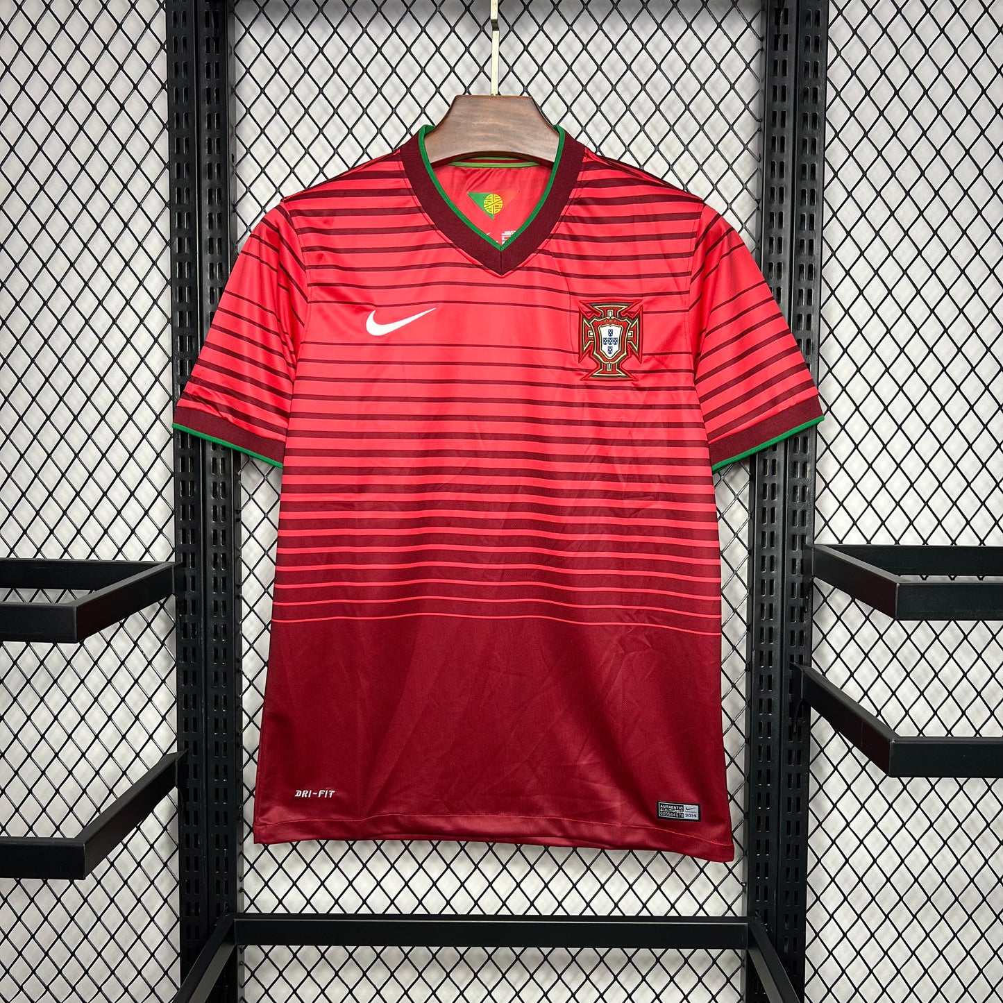 Camiseta retro Portugal 2014 LOCAL