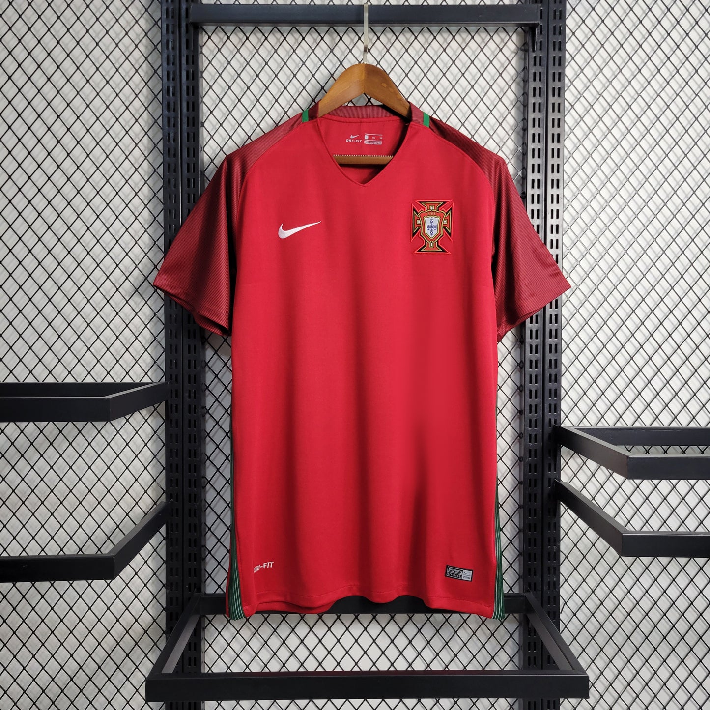 Camiseta retro Portugal 2016 LOCAL