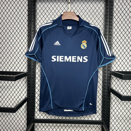 Camiseta retro Real Madrid 05/06 VISITANTE