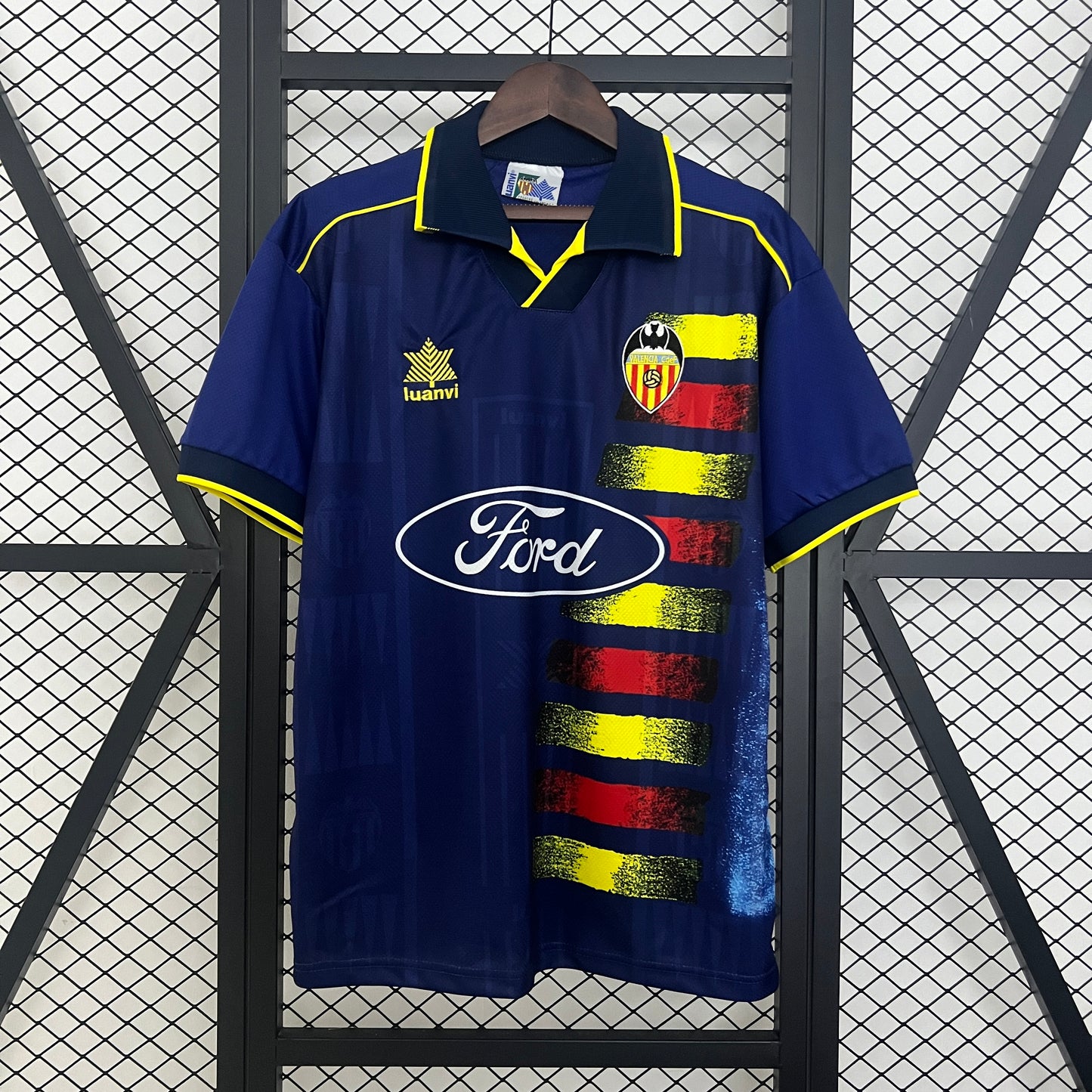 Camiseta retro Valencia 96/97 VISITANTE