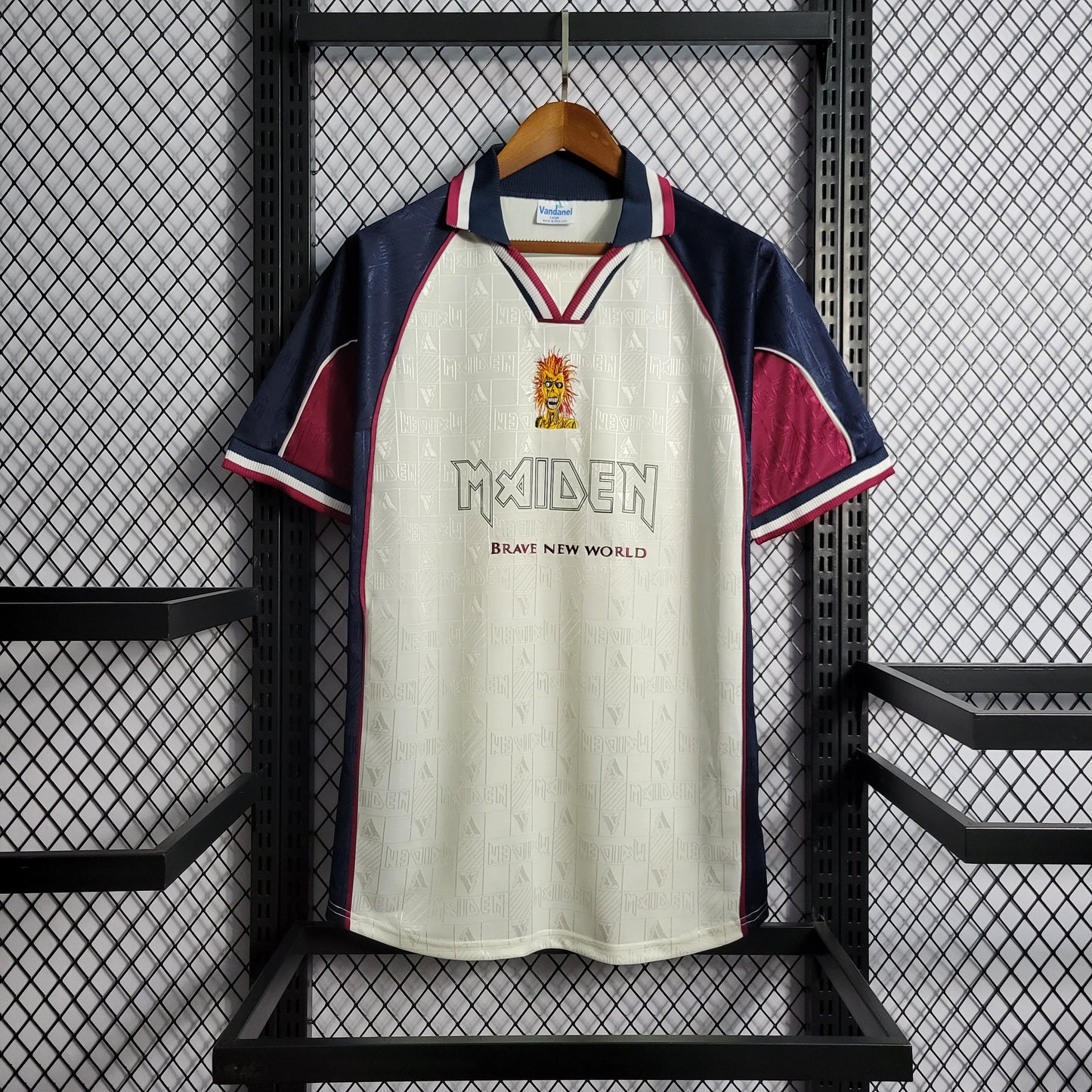 Camiseta retro West Ham 1999 IRON MAIDEN VISITANTE